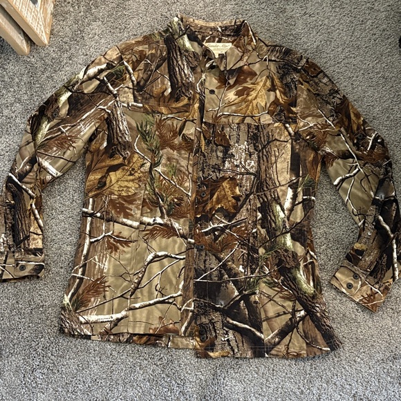 Gander Mountain Tops - Camouflage women’s heavy button up